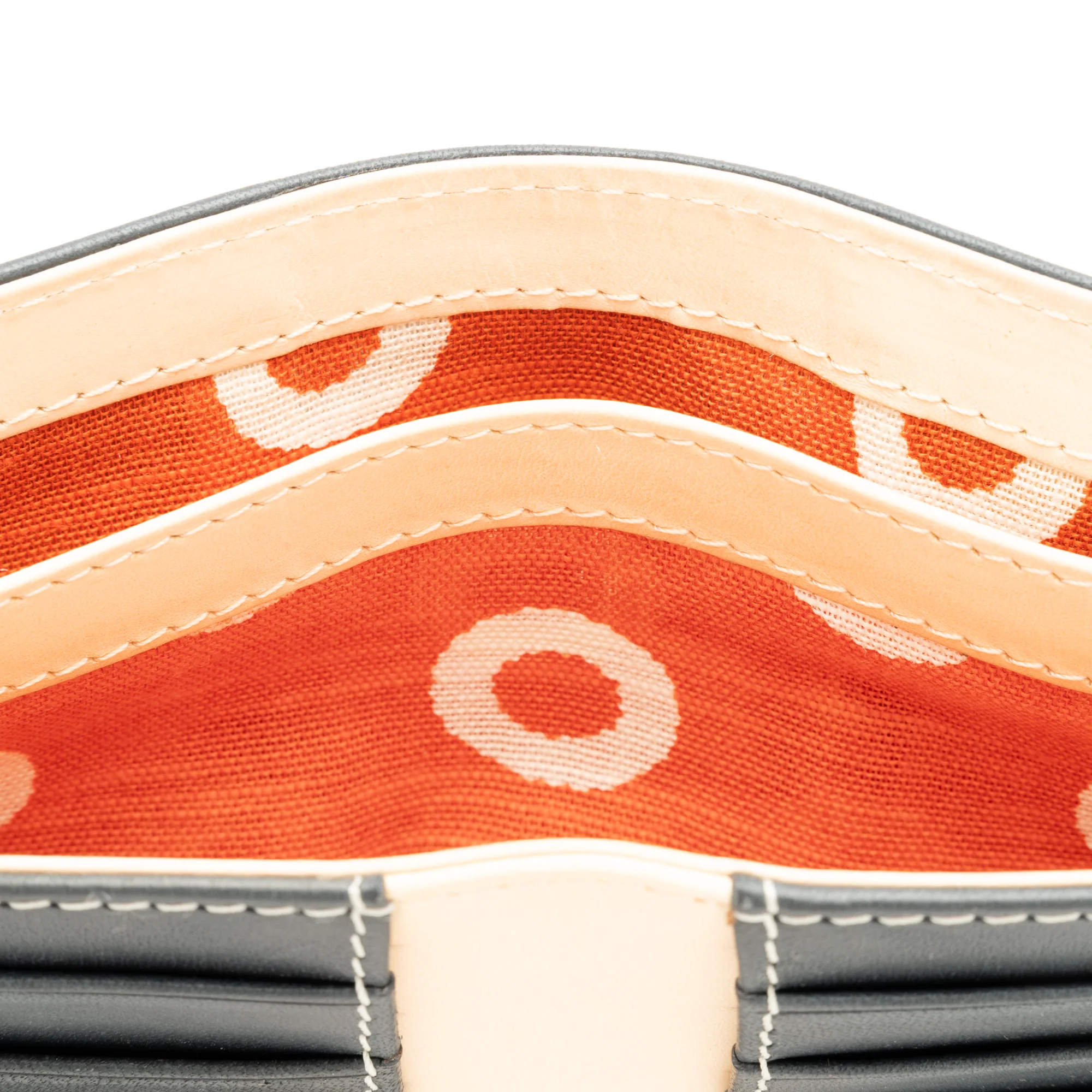 Camden Leather Wallet - Image 19